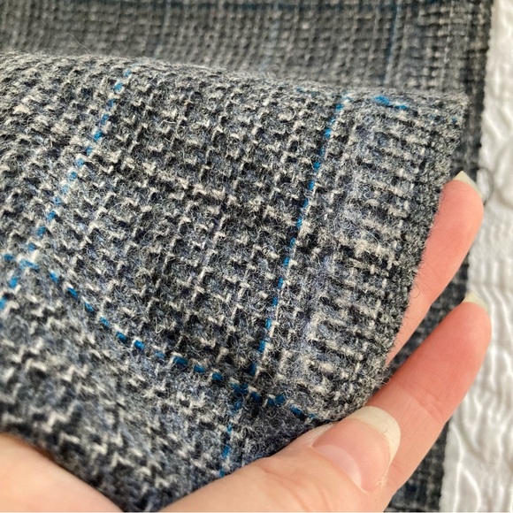 Vintage fabric 1 yard wool blend tweed suiting blue gray 70s luxury - Picture 3 of 8